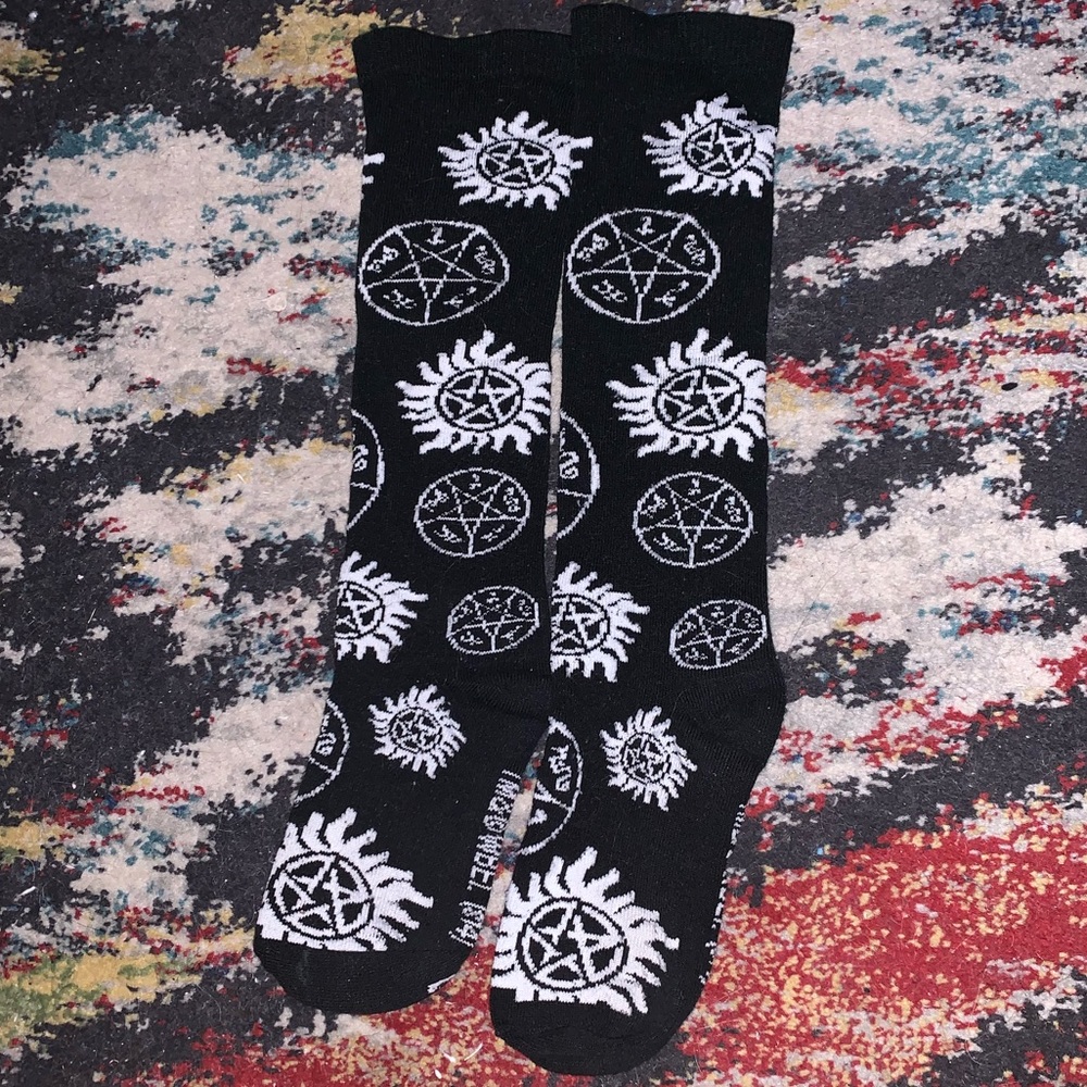 Hot Topic Socks